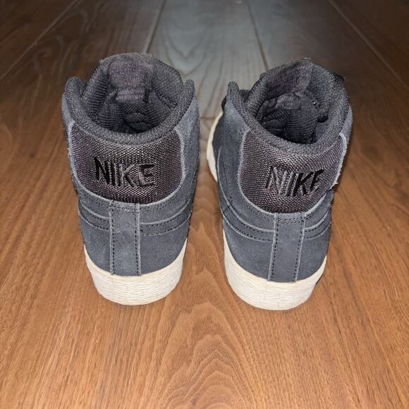 2018 Nike SB Zoom Blazer Mid Deconstructed Black Pro Purple AH6416 001 Sz 4.5 - Picture 3 of 9